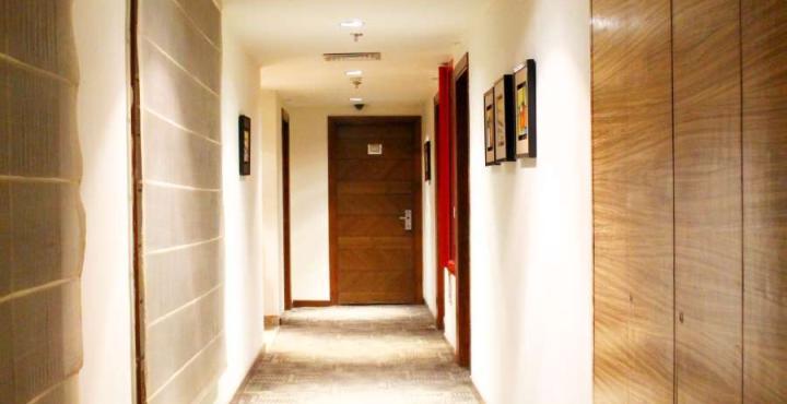 Indus Biznotel New Delhi Ngoại thất bức ảnh